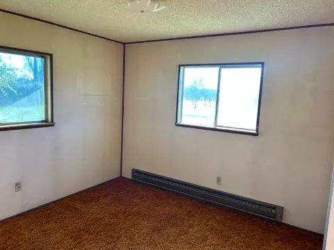 Bedroom - 20982 Dodson Ln, Anderson, CA 96007 photo 1 of 3