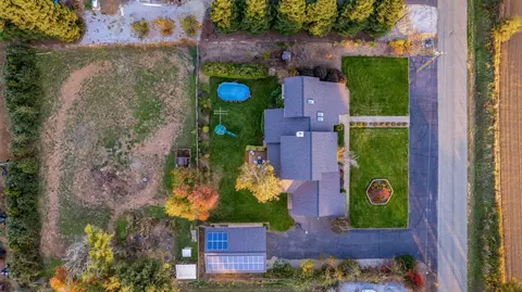 8143 Green Acres Ln, Redding, CA 96002 photo 65