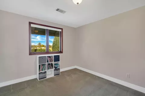8143 Green Acres Ln, Redding, CA 96002 photo 39