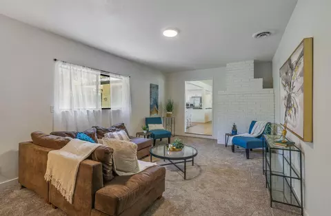 Living - 2750 Potts Ln, Redding, CA 96001 photo 10 of 15