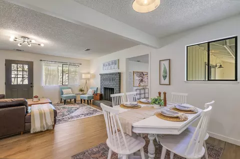 Dining - 2750 Potts Ln, Redding, CA 96001 photo 1 of 6