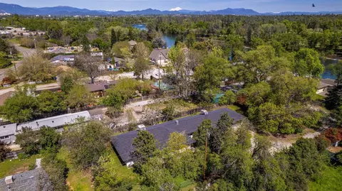 View/Area - 2750 Potts Ln, Redding, CA 96001 photo 5 of 7