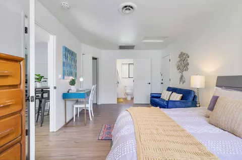 Bedroom - 2750 Potts Ln, Redding, CA 96001 photo 14 of 16