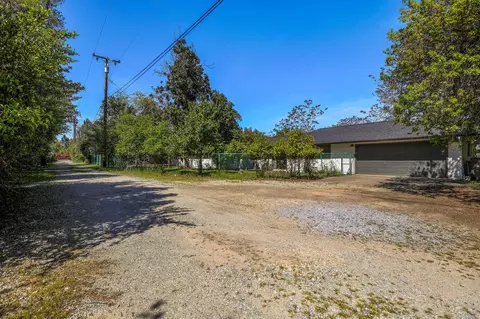 View/Area - 2750 Potts Ln, Redding, CA 96001 photo 1 of 7