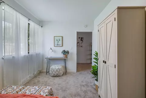 Bedroom - 2750 Potts Ln, Redding, CA 96001 photo 12 of 16