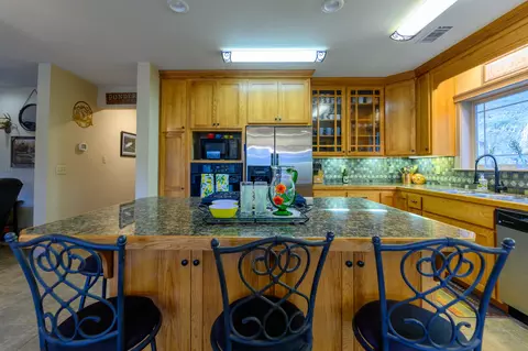 Kitchen - 2981 Lewiston Rd, Lewiston, CA 96052 photo 2 of 8