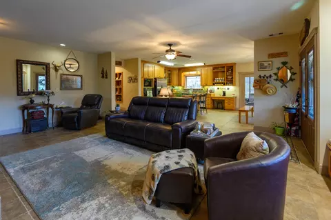 Living - 2981 Lewiston Rd, Lewiston, CA 96052 photo 1 of 8