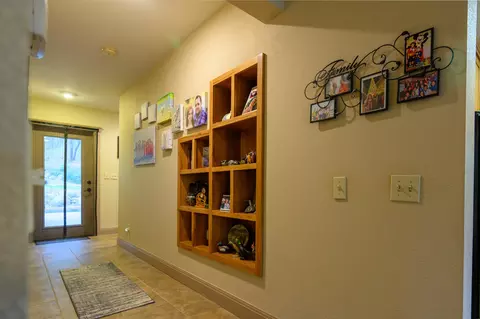 Entry Way - 2981 Lewiston Rd, Lewiston, CA 96052 photo 1 of 1