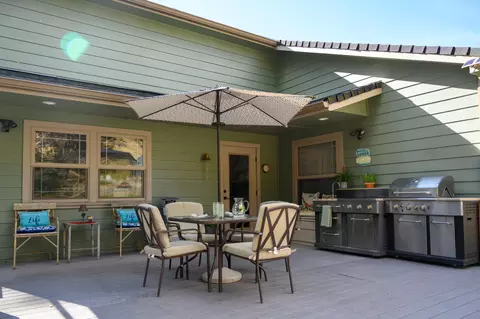 Exterior - 2981 Lewiston Rd, Lewiston, CA 96052 photo 9 of 12