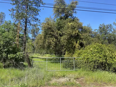 6548 Oak St, Anderson, CA 96007 photo 7