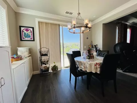 Dining - 936 Katmai Pl, Redding, CA 96001 photo 1 of 1