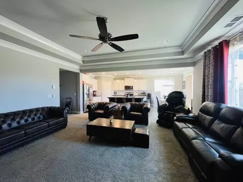 Living - 936 Katmai Pl, Redding, CA 96001 photo 3 of 4