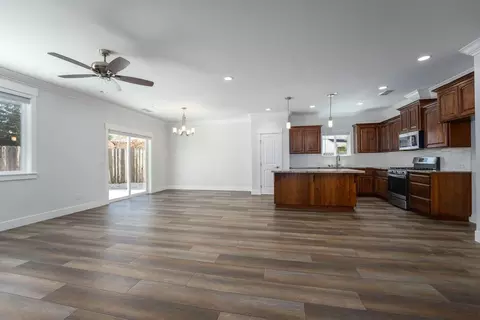 3386 Lemurian Rd, Redding, CA 96002 photo 7