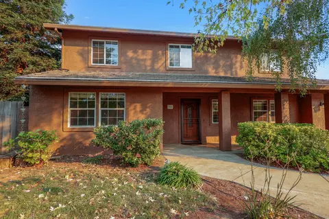Exterior - 266 Mora Ct, Redding, CA 96003 photo 22 of 28
