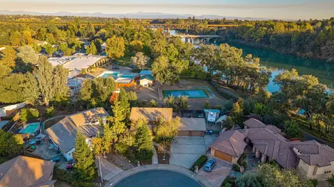 View/Area - 266 Mora Ct, Redding, CA 96003 photo 1 of 12