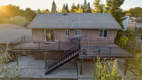 Exterior - 266 Mora Ct, Redding, CA 96003 photo 26 of 28