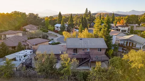View/Area - 266 Mora Ct, Redding, CA 96003 photo 8 of 12