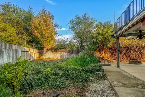 Exterior - 266 Mora Ct, Redding, CA 96003 photo 14 of 28