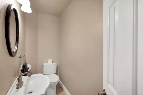 Bath - 266 Mora Ct, Redding, CA 96003 photo 1 of 9