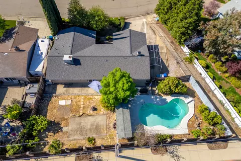 View/Area - 3949 Oro St, Redding, CA 96001 photo 1 of 1