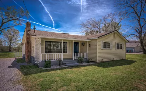1471 3rd St, Anderson, CA 96007