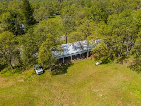 20505 Alta Vista Way, Redding, CA 96003 photo 41