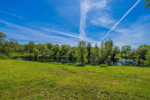 20505 Alta Vista Way, Redding, CA 96003 photo 17