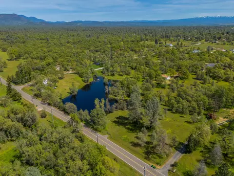 20505 Alta Vista Way, Redding, CA 96003 photo 56
