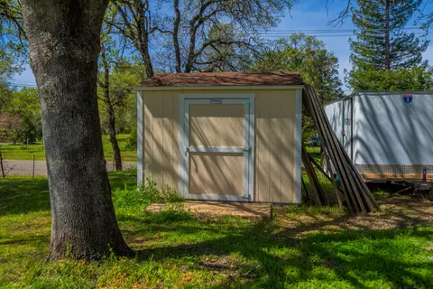 20505 Alta Vista Way, Redding, CA 96003 photo 6