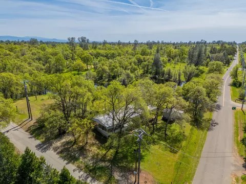 20505 Alta Vista Way, Redding, CA 96003 photo 40