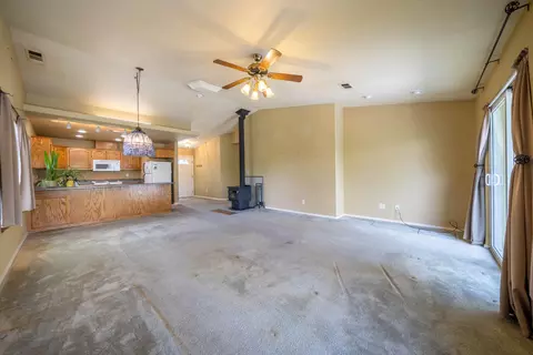 Exterior - 22057 Loop Dr, Redding, CA 96003 photo 6 of 13
