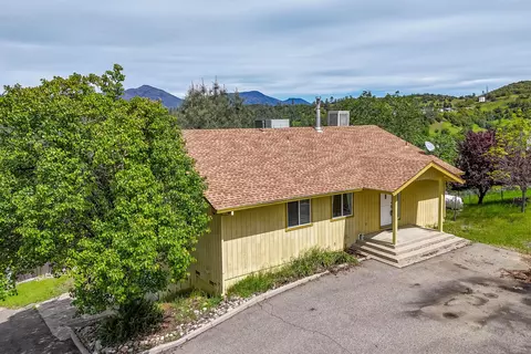 Exterior - 22057 Loop Dr, Redding, CA 96003 photo 2 of 13