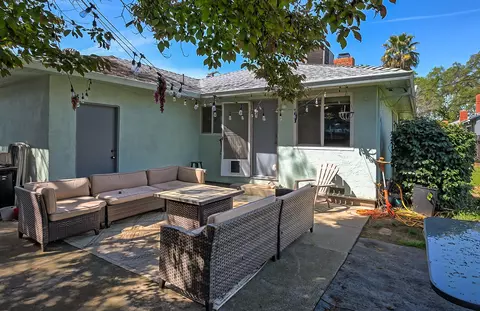 Exterior - 630 Orchard Estates Dr, Redding, CA 96001 photo 5 of 10