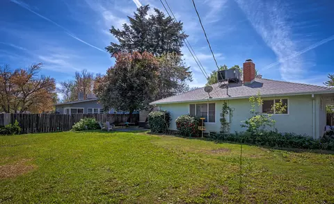 Exterior - 630 Orchard Estates Dr, Redding, CA 96001 photo 7 of 10