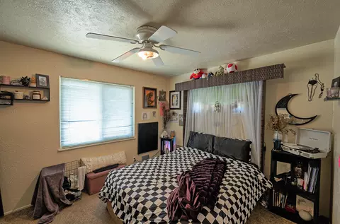 Bedroom - 630 Orchard Estates Dr, Redding, CA 96001 photo 6 of 9