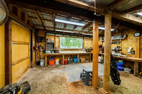 Other - 21087 Hackett Ln, Redding, CA 96003 photo 8 of 11