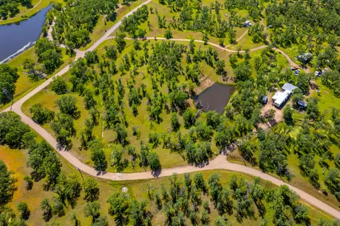 17095 Deacon Ln, Cottonwood, CA 96022