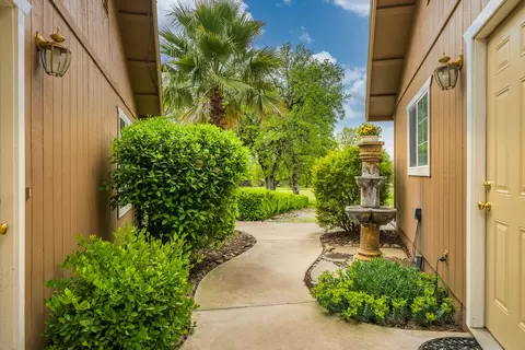 Other - 13935 Daniels Ln, Redding, CA 96003 photo 7 of 11