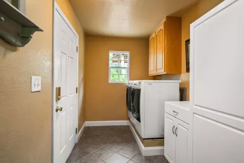 Other - 13935 Daniels Ln, Redding, CA 96003 photo 2 of 11