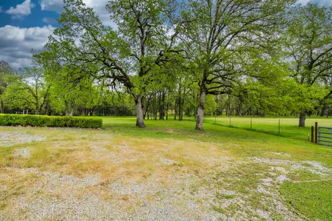 Other - 13935 Daniels Ln, Redding, CA 96003 photo 10 of 11
