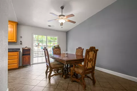 Dining - 13935 Daniels Ln, Redding, CA 96003 photo 2 of 2