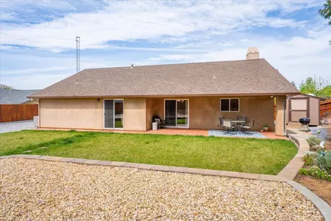 Exterior - 1420 Donita Dr, Red Bluff, CA 96080 photo 5 of 15