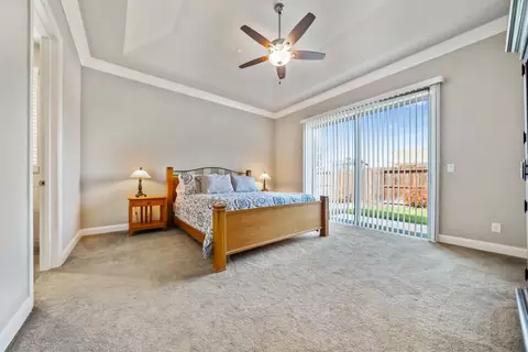 Bedroom - 945 Katmai Pl, Redding, CA 96001 photo 1 of 4