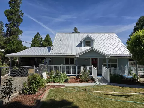 36978 Oak St, Burney, CA 96013