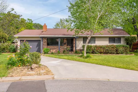 1620 El Cerrito Ct, Red Bluff, CA 96080