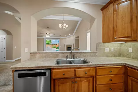 Kitchen - 667 Casa Buena St, Redding, CA 96003 photo 2 of 6