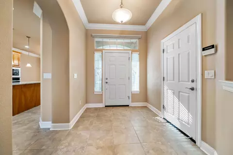 Entry Way - 667 Casa Buena St, Redding, CA 96003 photo 1 of 2
