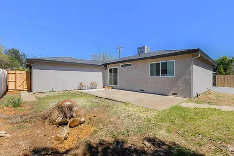1135 Riviera Dr, Redding, CA 96001 photo 29