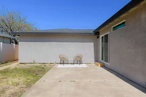 1135 Riviera Dr, Redding, CA 96001 photo 30