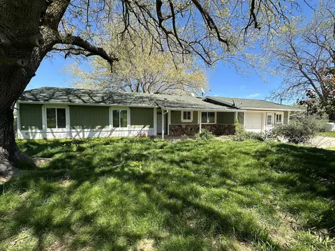 19050 Bowman Rd, Cottonwood, CA 96022
